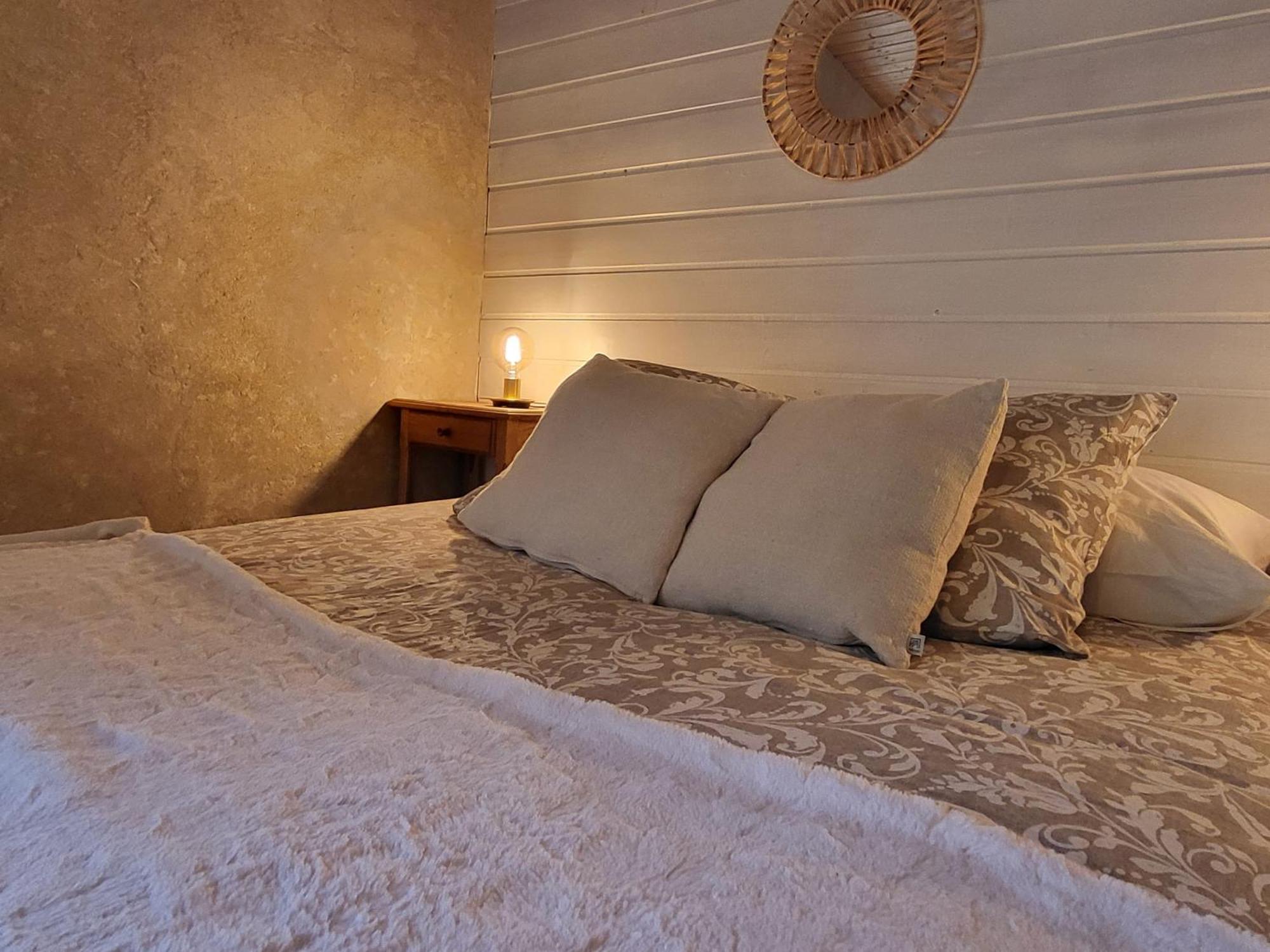 Hotel Le Grenier A Ble Satillieu Pokoj fotografie